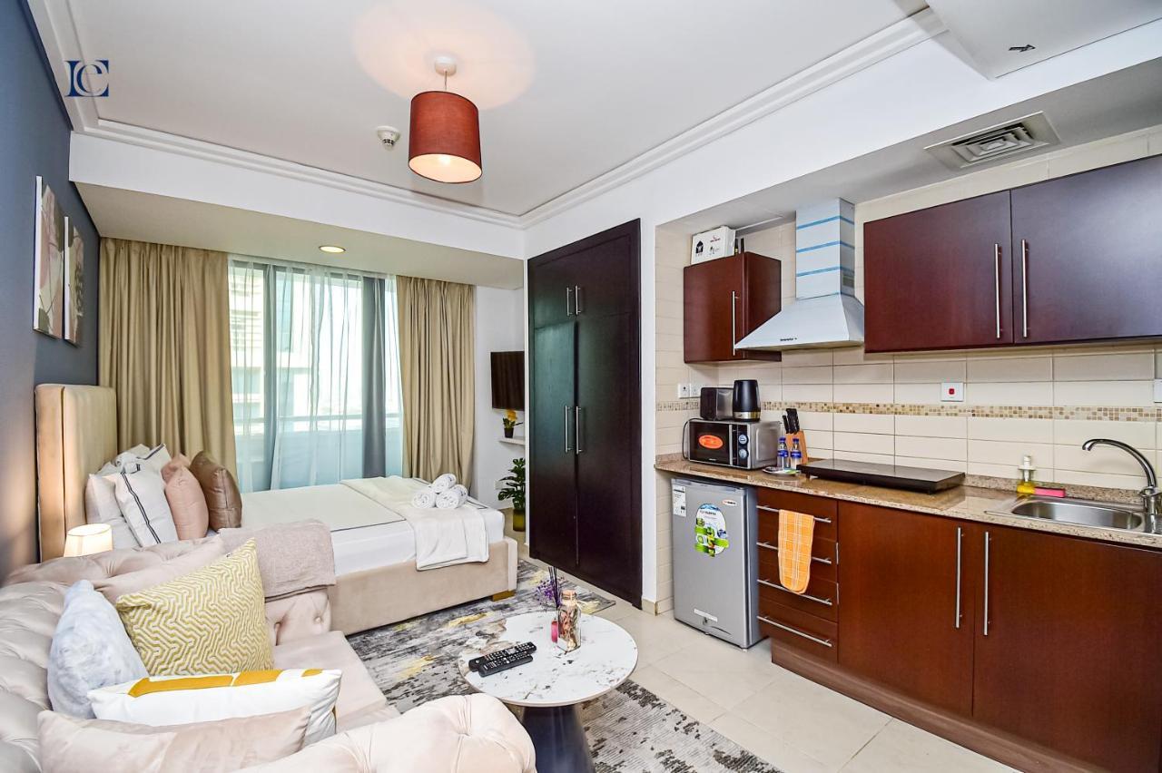 Luxury Escapes - Modern Studio Apt - Metro, Beach & Mall Mins Away Dubái Exterior foto